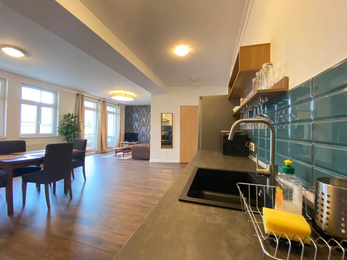 2 Bedroom 107 M2 Loft With Balcony Budapest Exterior foto