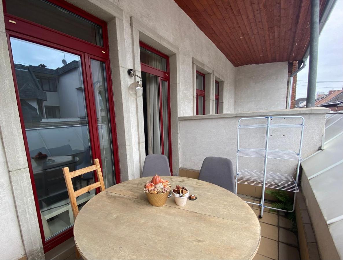 2 Bedroom 107 M2 Loft With Balcony Budapest Exterior foto